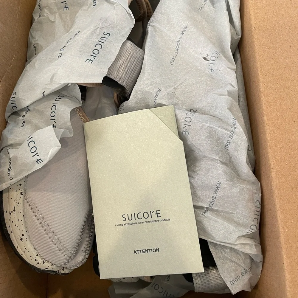 Suicoke Gray Split-Toe Shoes - Picture 3 of 5